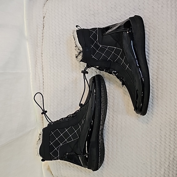 Totes Laura 9 M Winter Boots - Picture 4 of 8